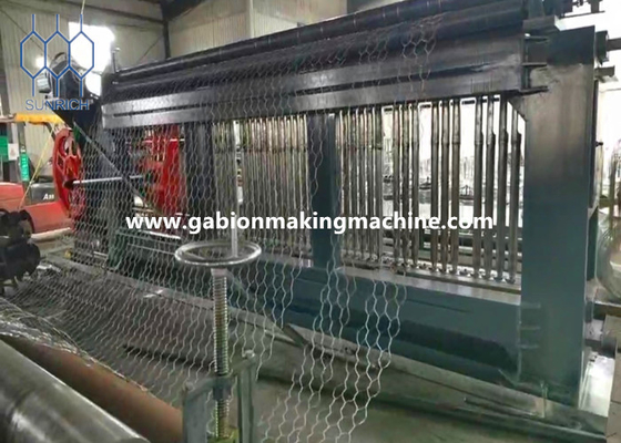 Ρυθμιζόμενο μήκος στροφής Gabion μηχανή με αυτόματο σύστημα ελέγχου PLC κινητήρα servo